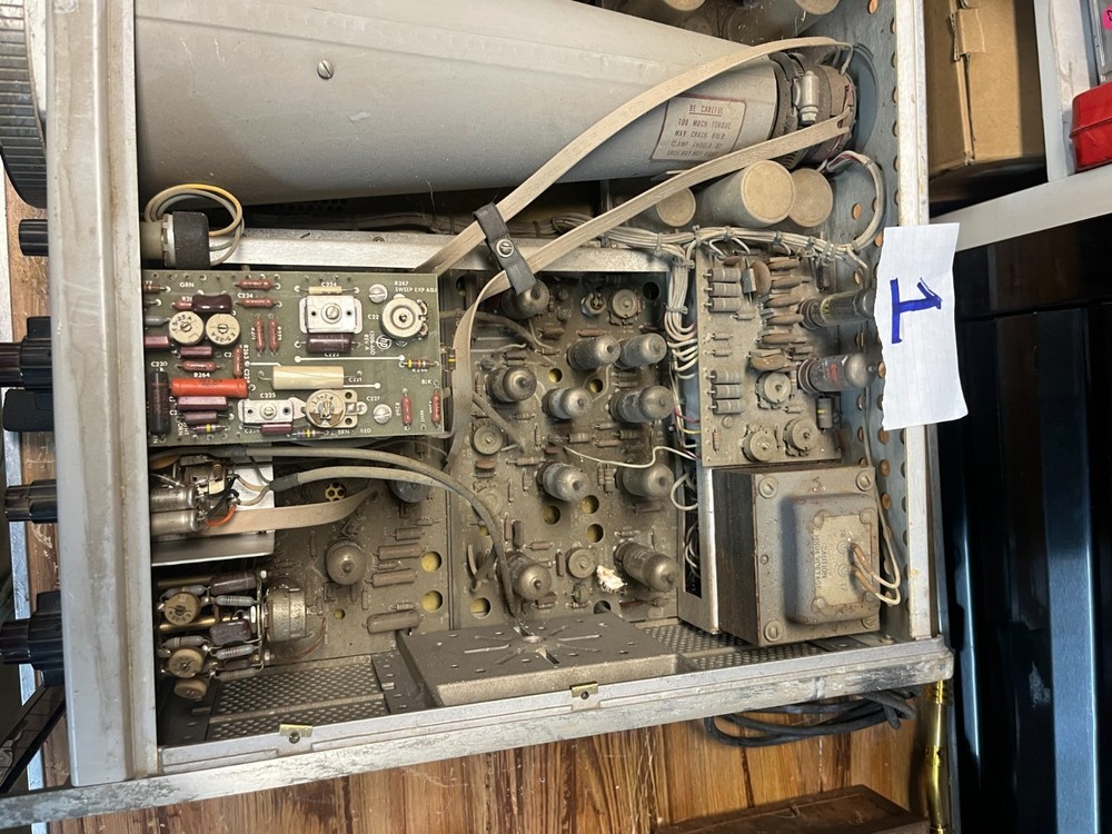 HP Hewlett-Packard Oscilloscope Model 120B - Powers on but untested.