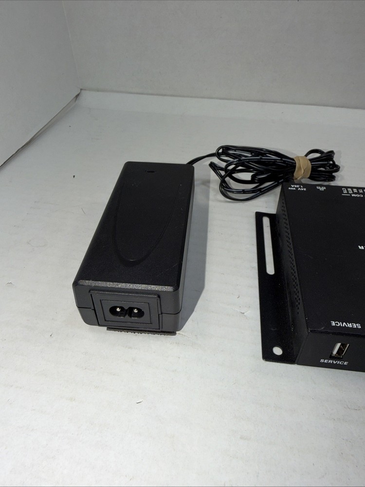 CRESTRON MULTIFORMAT SWITCH AND RECEIVER HD-MD-400-C-E