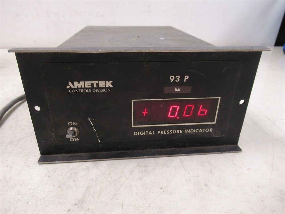 Ametek 93P Digital Pressure Indicator 93PG0010BDE8B 0-100 Bars Panel Meter