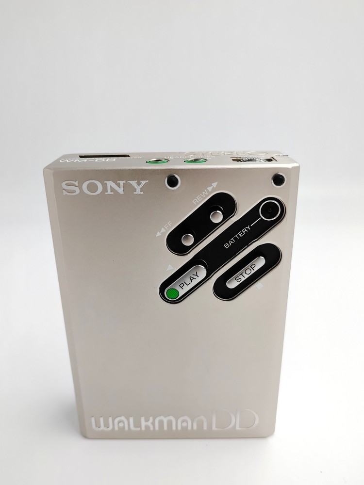 SONY Stereo Cassette Player WM-DD Walkman.