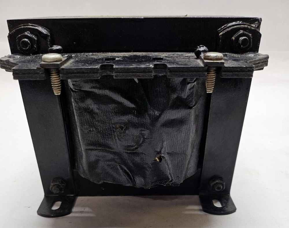 Square D S30021-899-52 Machine Tool Control Transformer Type EO-71