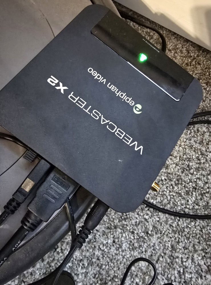 Epiphan Webcaster X2 Facebook and YouTube Twitch Encoder Tote G