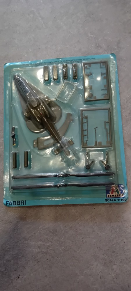 GABBRI DIECAST MODEL HELICOPTER