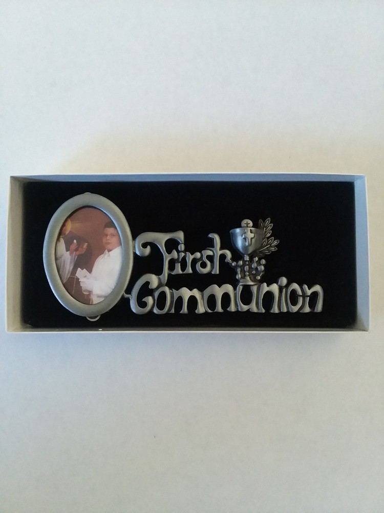 First Communion Picture Frame (Holds Miniature Oval Picture)