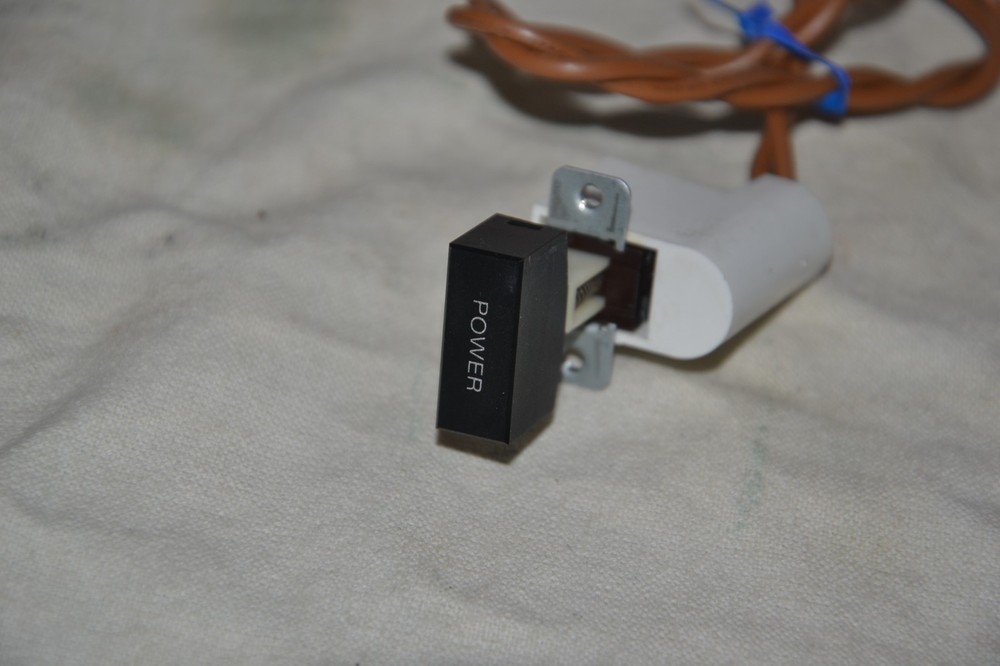 Sony PCM-501ES Digital Audio Processor Power Switch