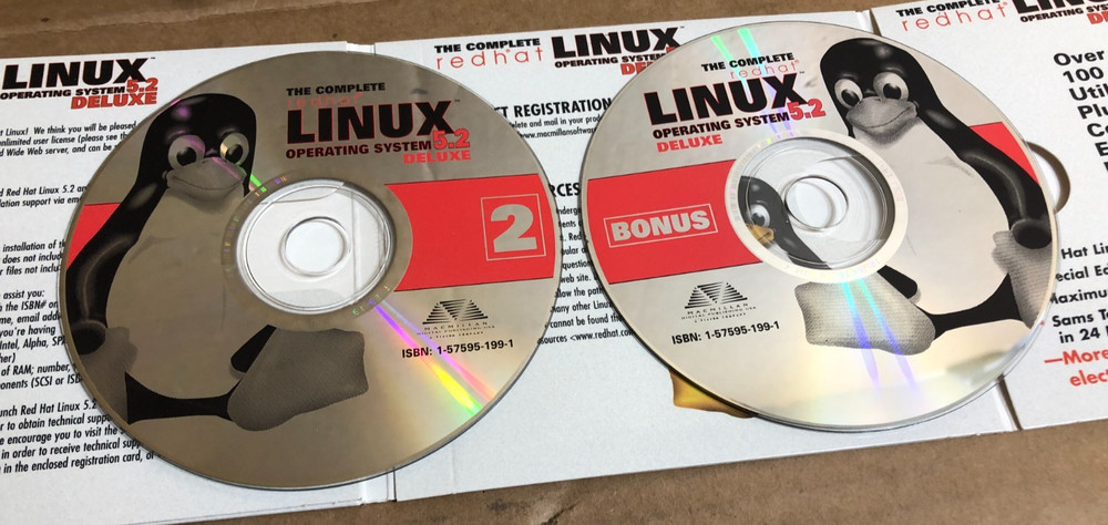 Official Red Hat Linux 5.2 OS (1998) CD 2 & Bonus Disc Vintage Software **