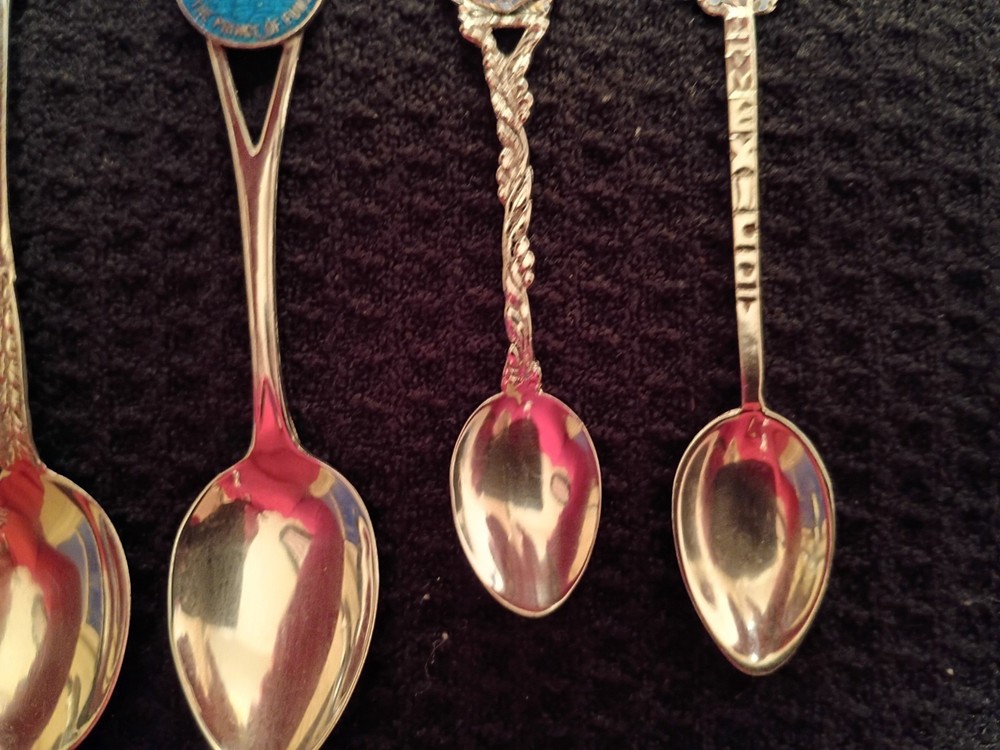 Sterling Silver Enameld Souvenir Spoon Collection 70g
