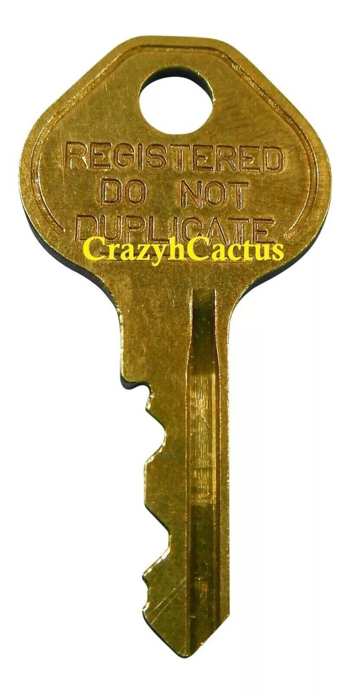 Master Lock 1525 15 Padlocks ALL LOCKS SAME COMBINATION W/Control Key