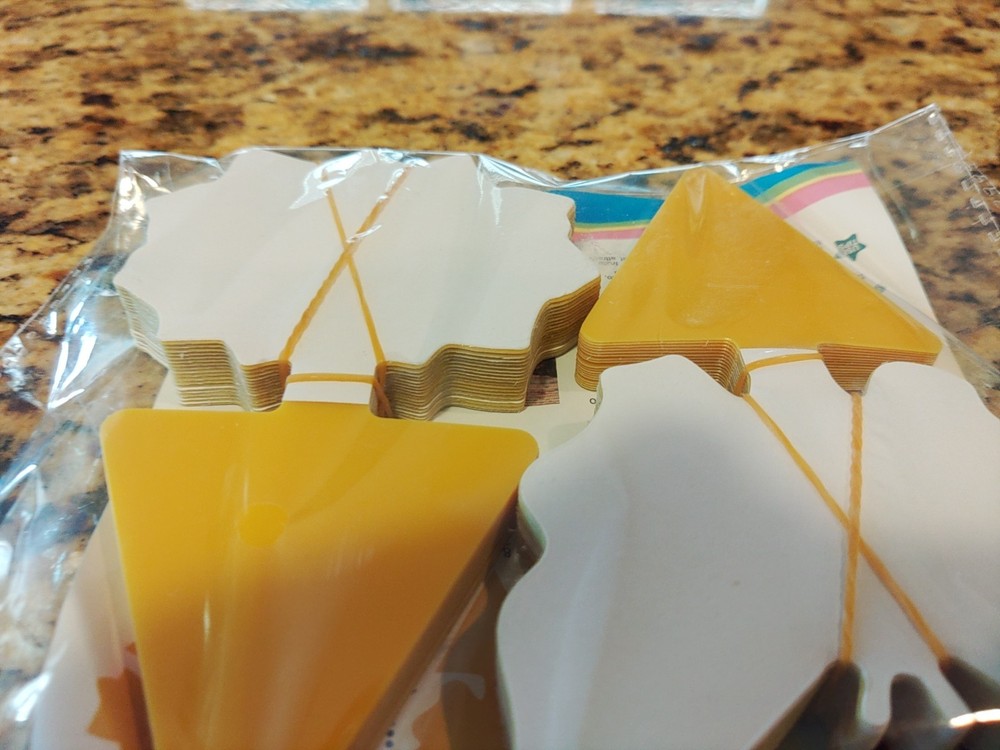 FRUIT FLY STICKY TRAPS 5 X 3 36 PACK