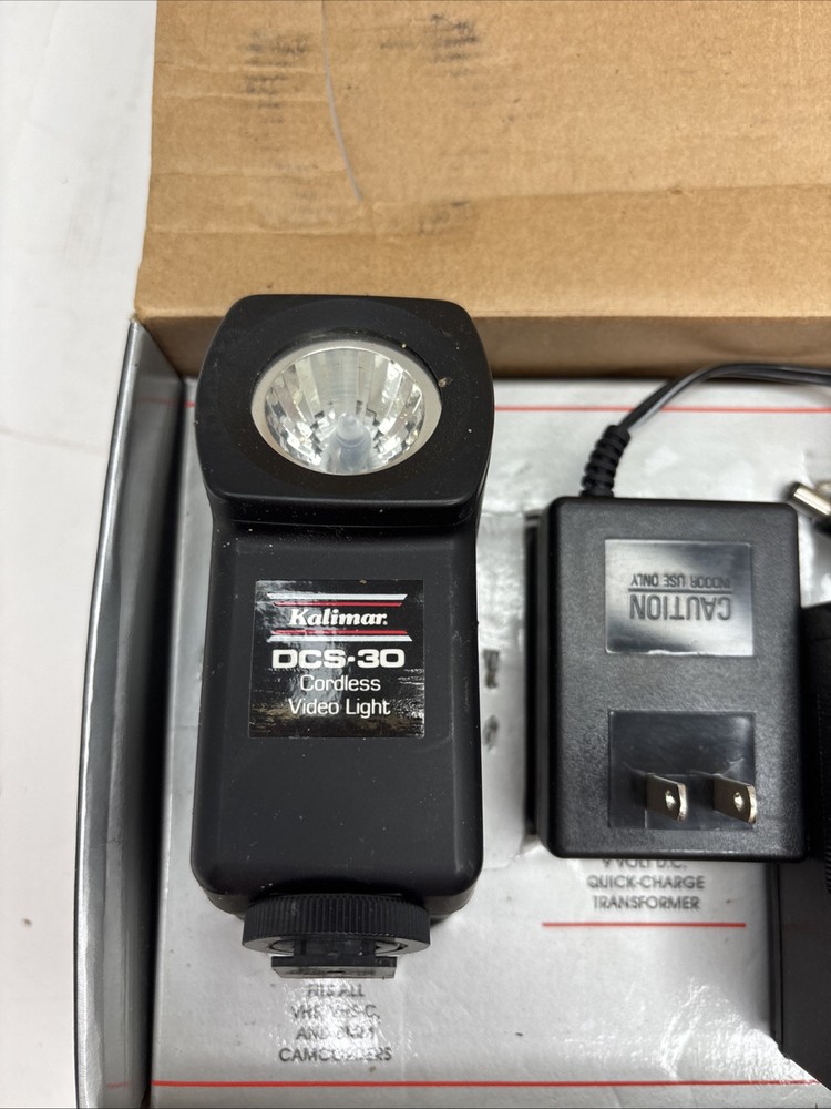 Kalimar DSC-S30 Professional Cordless Video Light Original Packaging
