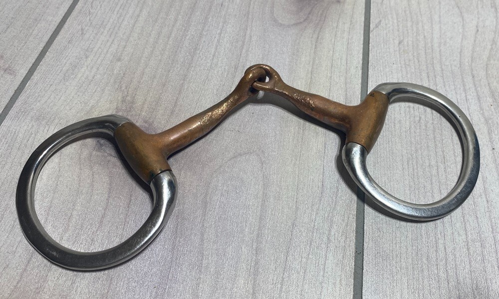 Horse BIT - 5" D Ring Copper Mouth
