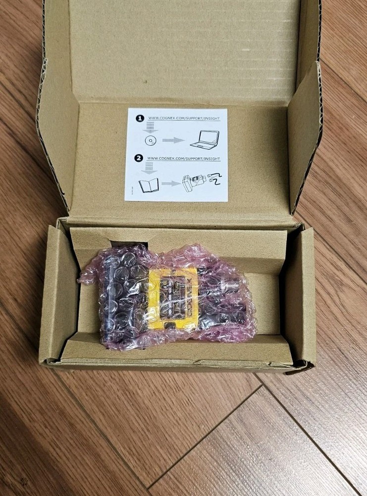 Cognex IS2000M-130-40-125 In-Sight Vision Sensor