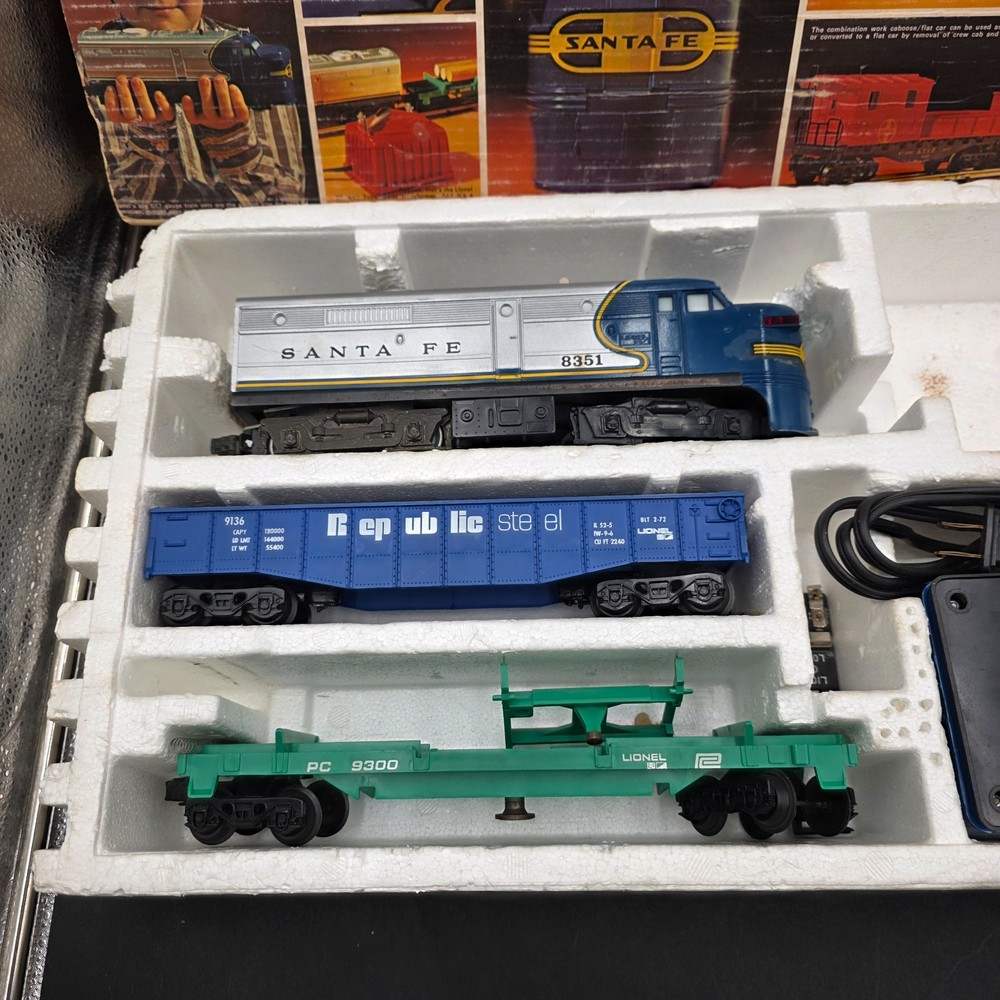Vintage Lionel Train Set #6-1-383 UNTESTED