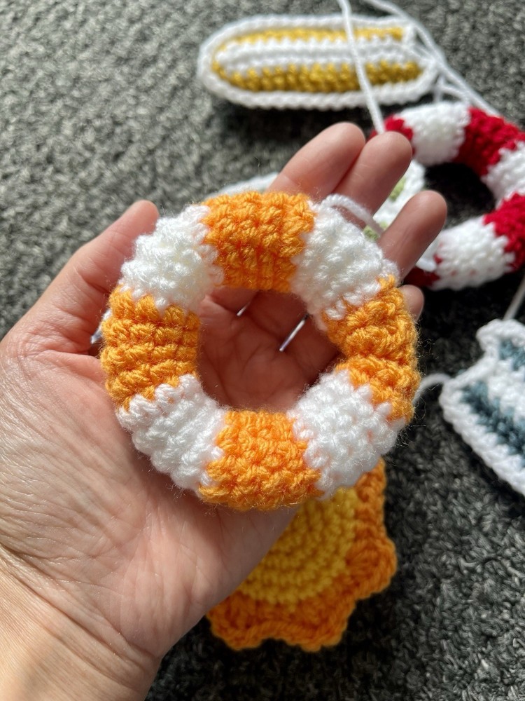 ☀️Handmade Crochet Summer Bunting🛟