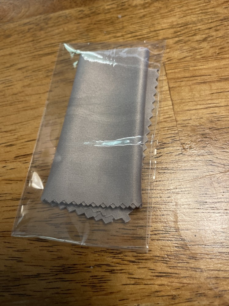 bnext vr headset - Tag Still On