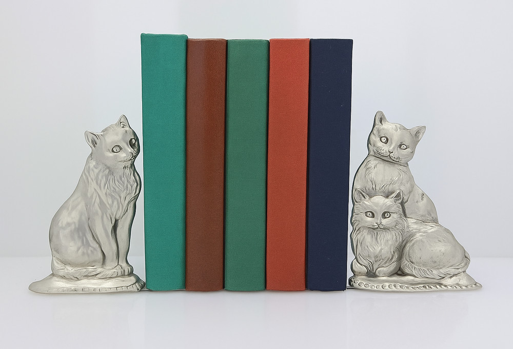 Vintage Seagull Pewter Cat Bookend Signed Dated 1990