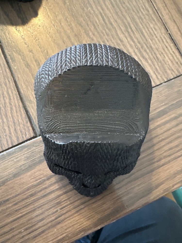 Skull PS5 controller stand