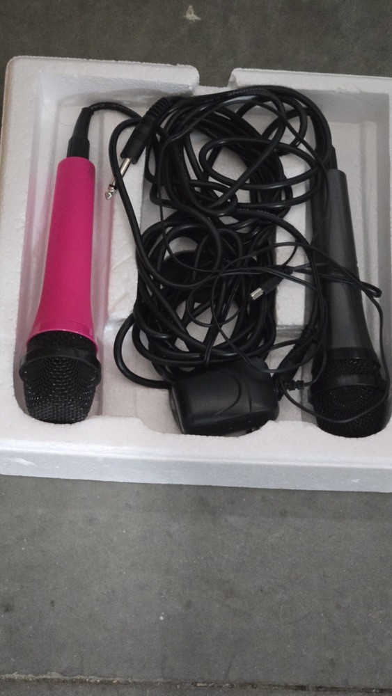 Singing Machine SML385UW Karaoke System – CDG, Bluetooth, Microphone – with CD