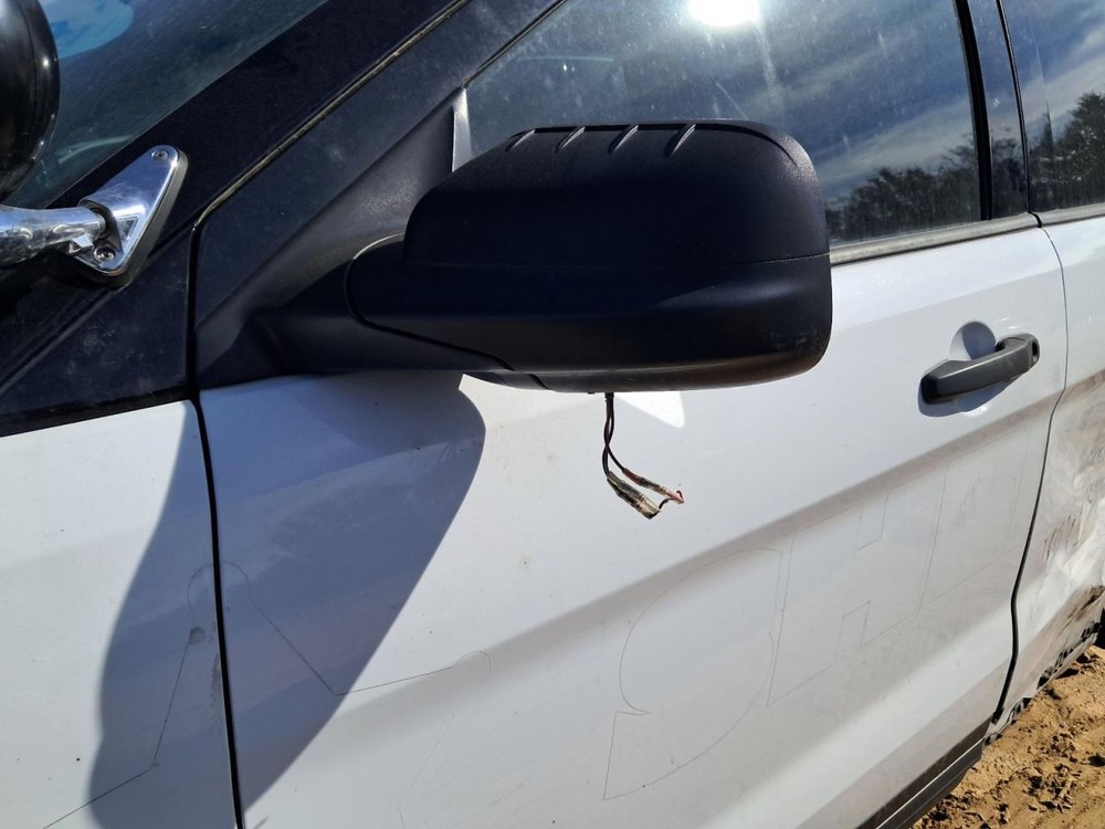 EXPLORER 2018 Glove Box 4844487