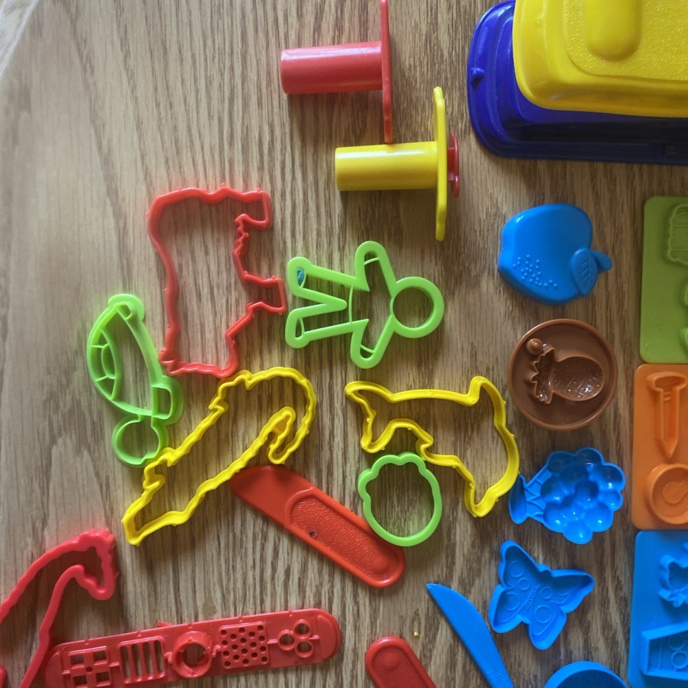 Play-Doh Dough Molds, Accessories, Tools, Cookie Cutters