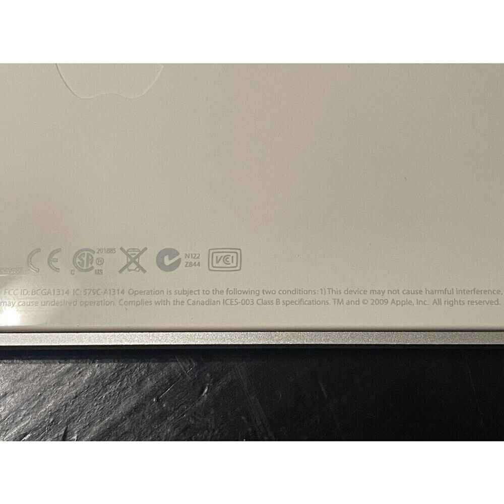 Apple Bluetooth Wireless Keyboard #A1314 - Tested & Works