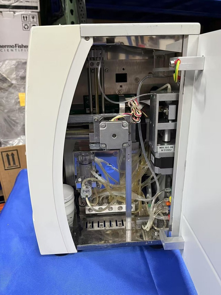 Abaxis Vetscan HM5 Hematology Analyzer