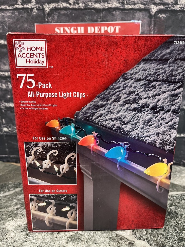 HOME ACCENTS HOLIDAY 75 PACK ALL-PURPOSE LIGHT CLIPS(2 Box)