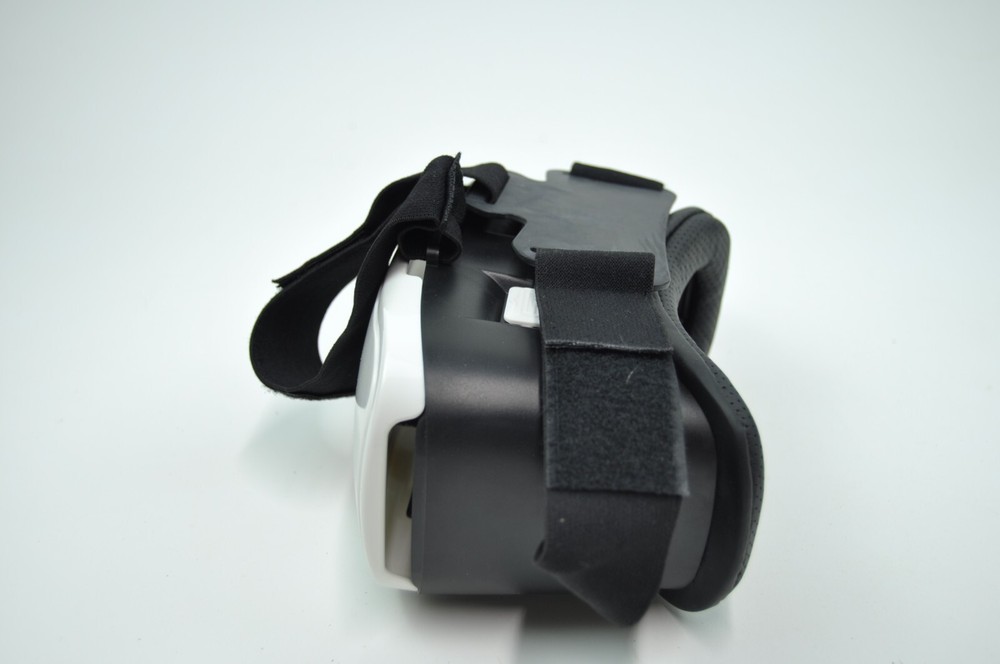 ONN Virtual Reality Smartphone Headset