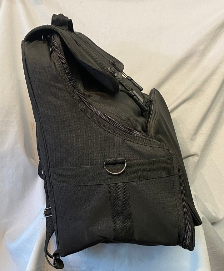 Full size accordion soft case /backpack