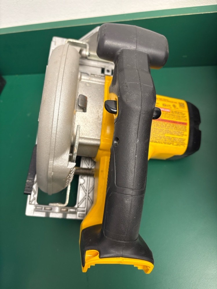 DEWALT DCS391 (EZ5002016)