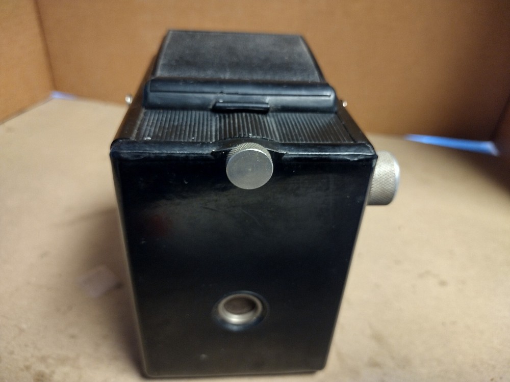 Village Spartus Full View Camera