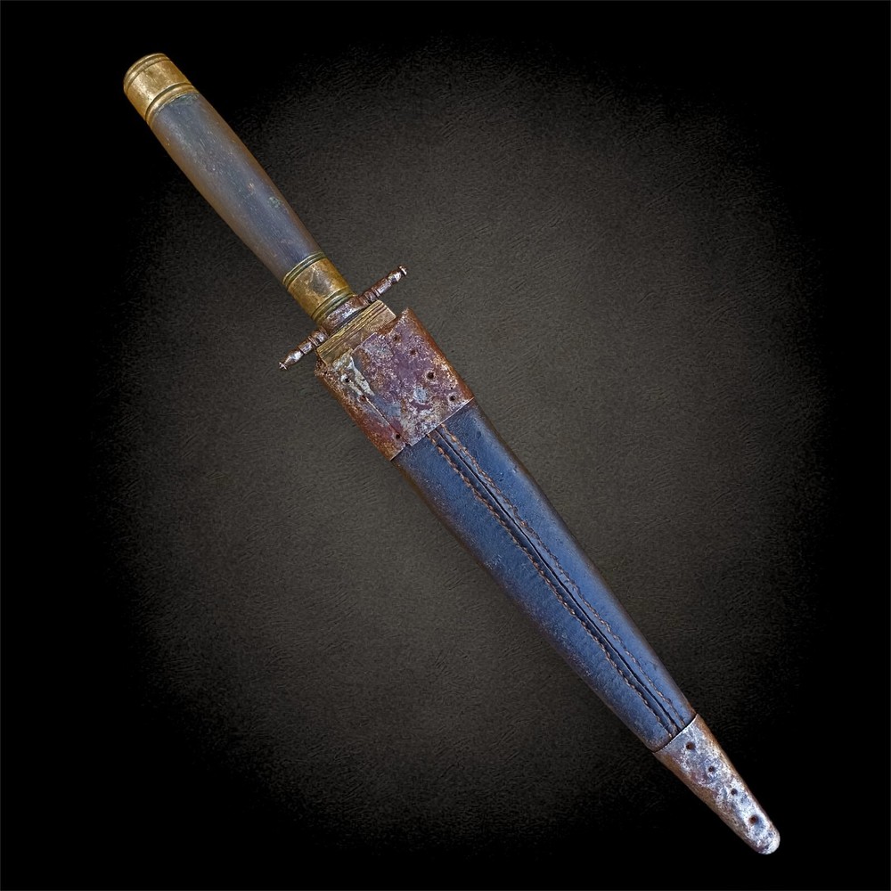 18th - 19th Century Spanish Dagger w Scabbard