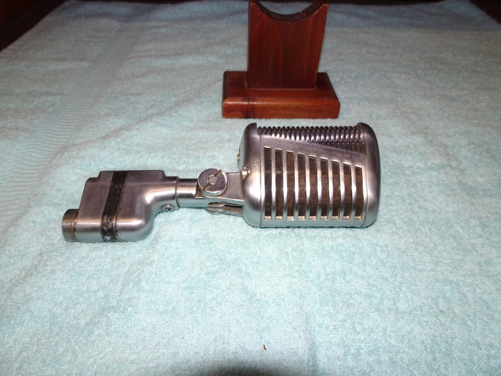 ASTATIC 77L DYNAMIC MICROPHONE Not Tested.