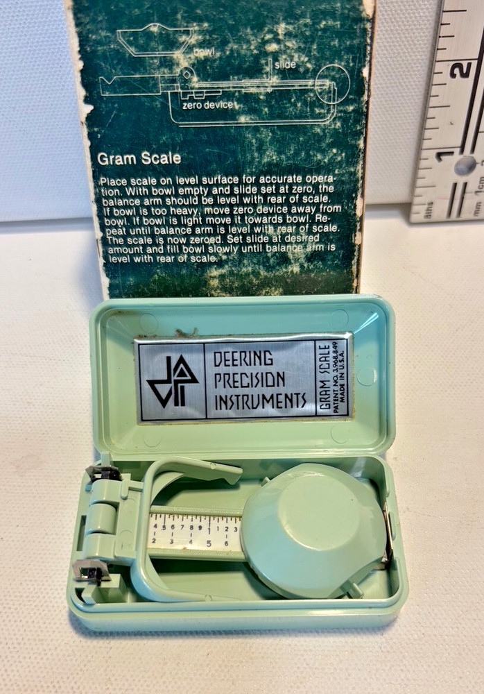 Vintage Deering Gram Scale and Random Mini-Spoons