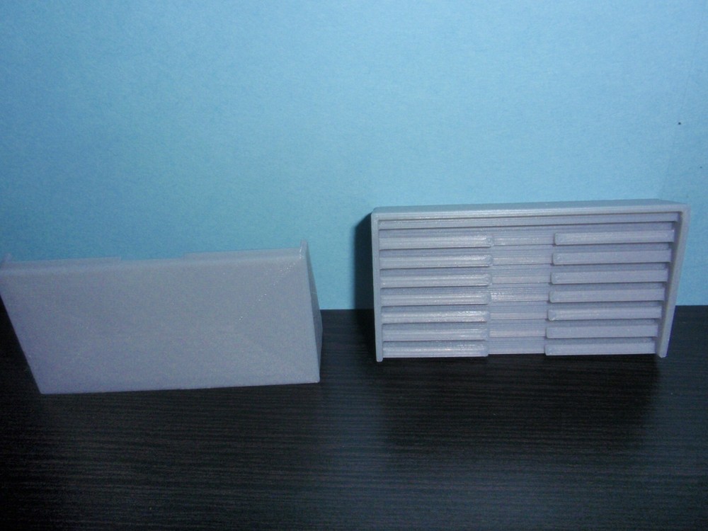 N Scale Bleachers 2 Pack - Style #2 (Deeper) - Gray