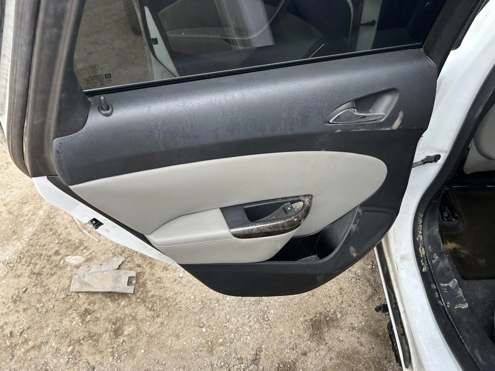 VERANO 2013 High Mounted Stop Light 104734783