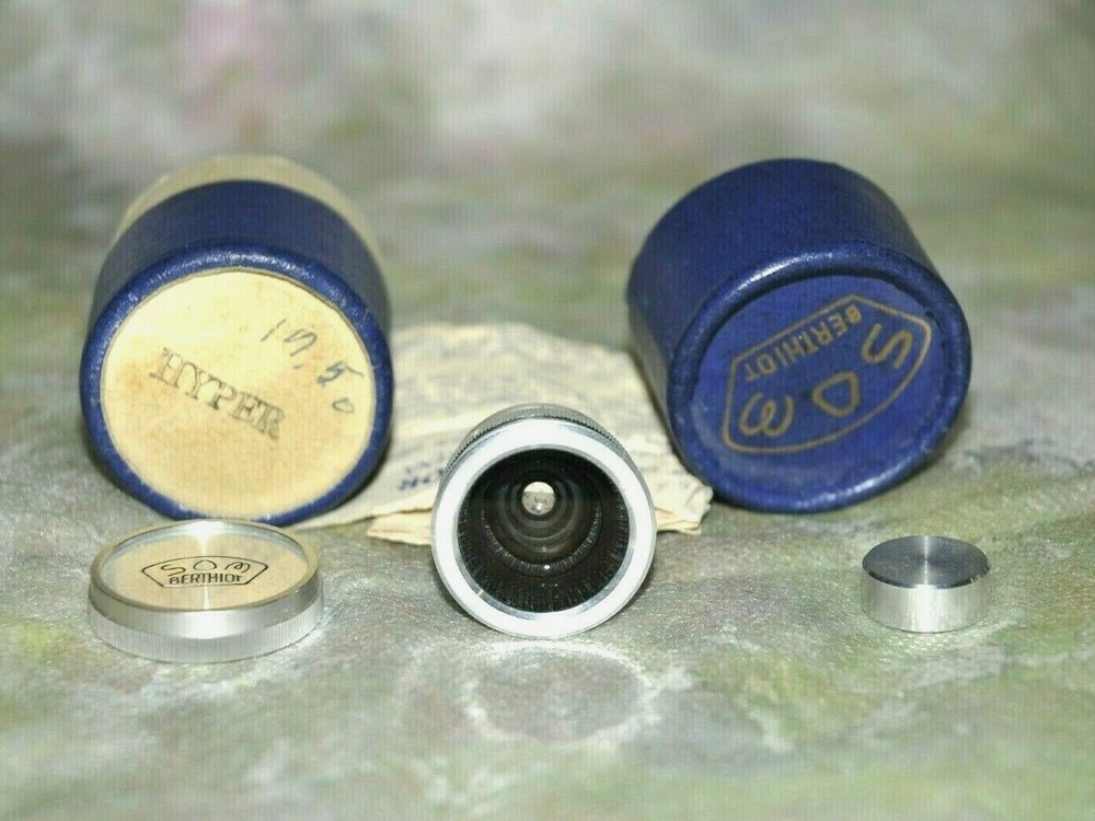 SOM BERTHIOTs HYPER CINOR Boxed/ Caps/ Papers  8MM Wide Angle Attachment  Read