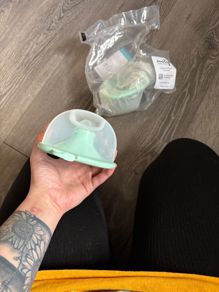 breastfeeding supplies