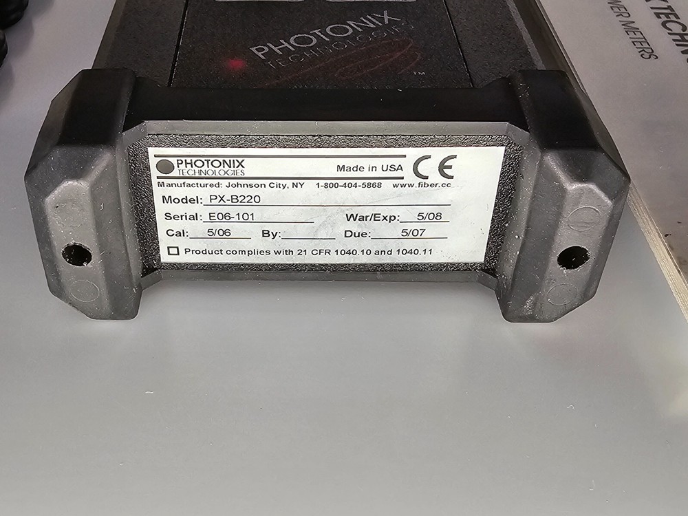 Photonix Technologies PX B220 optical power meter. Fiber Optic Testing