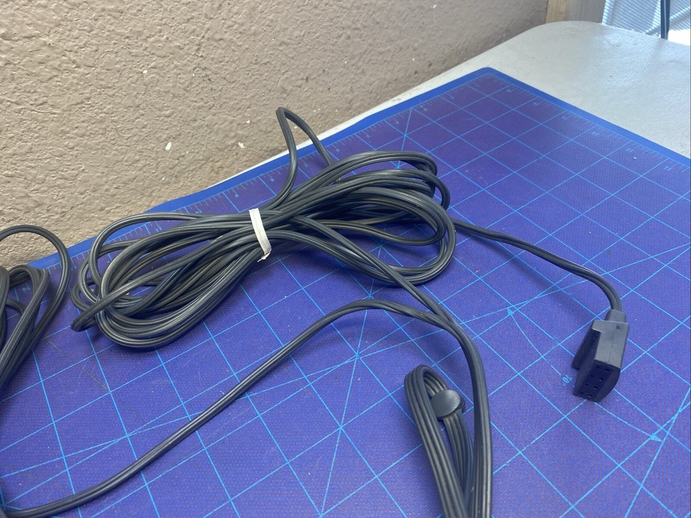 Genuine Bose AV 3-2-1 Media Split Cable Left Right Speaker (cable ONLY)