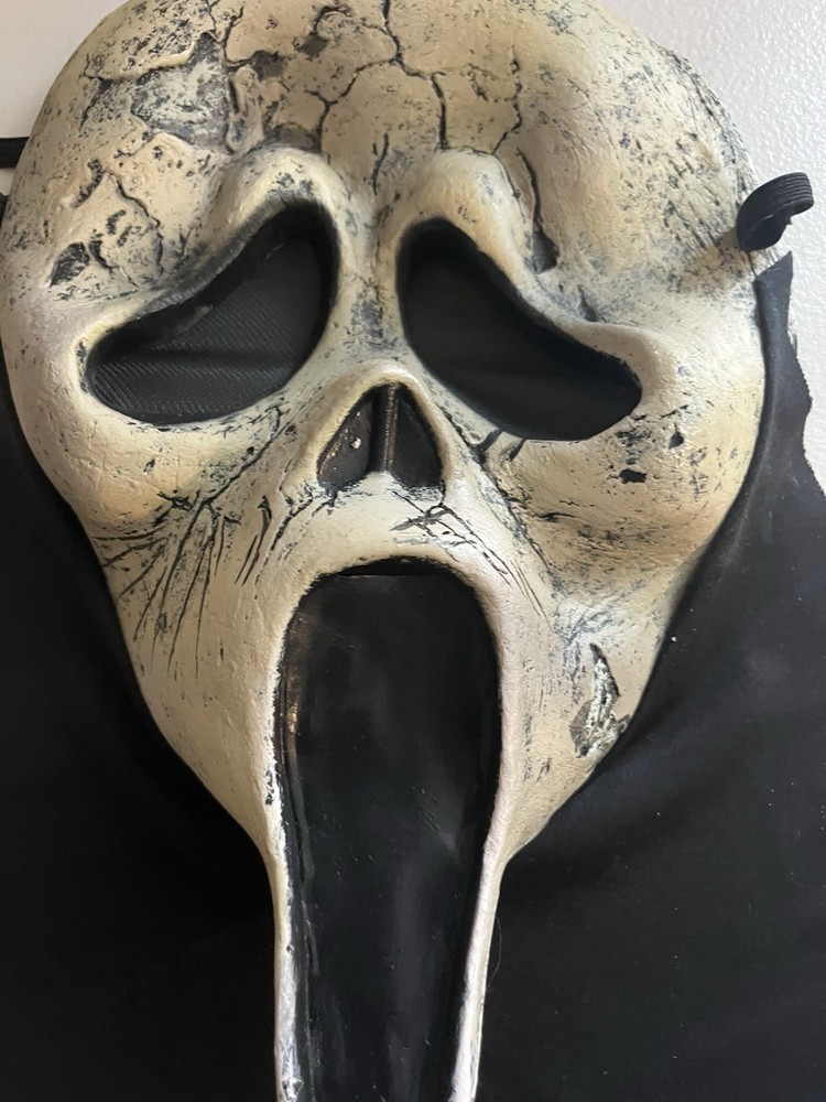 Scream Ghost Face Mask Easter Unlimited Classic