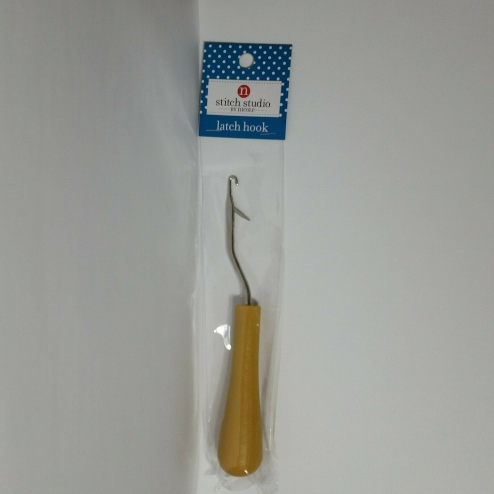 2) Stitch Studio by Nicole 6" Handle Latch Hook