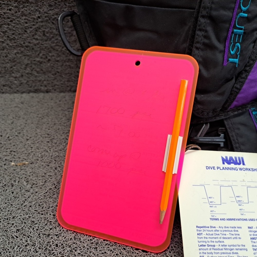 SEAQUEST Infinity Scuba Vest Size Medium W/ Breathing Source + Accessories