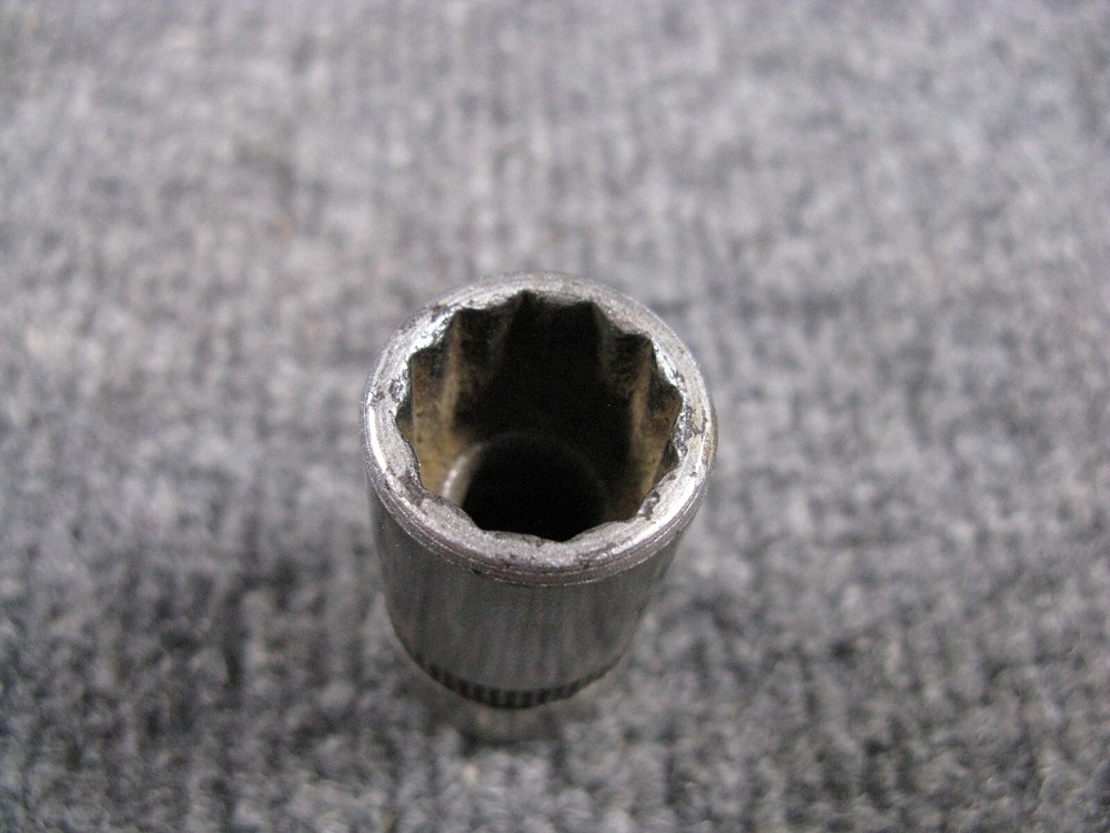 Armstrong ST-1219 Socket Shallow 19/32 12pt 1/2dr coo=US