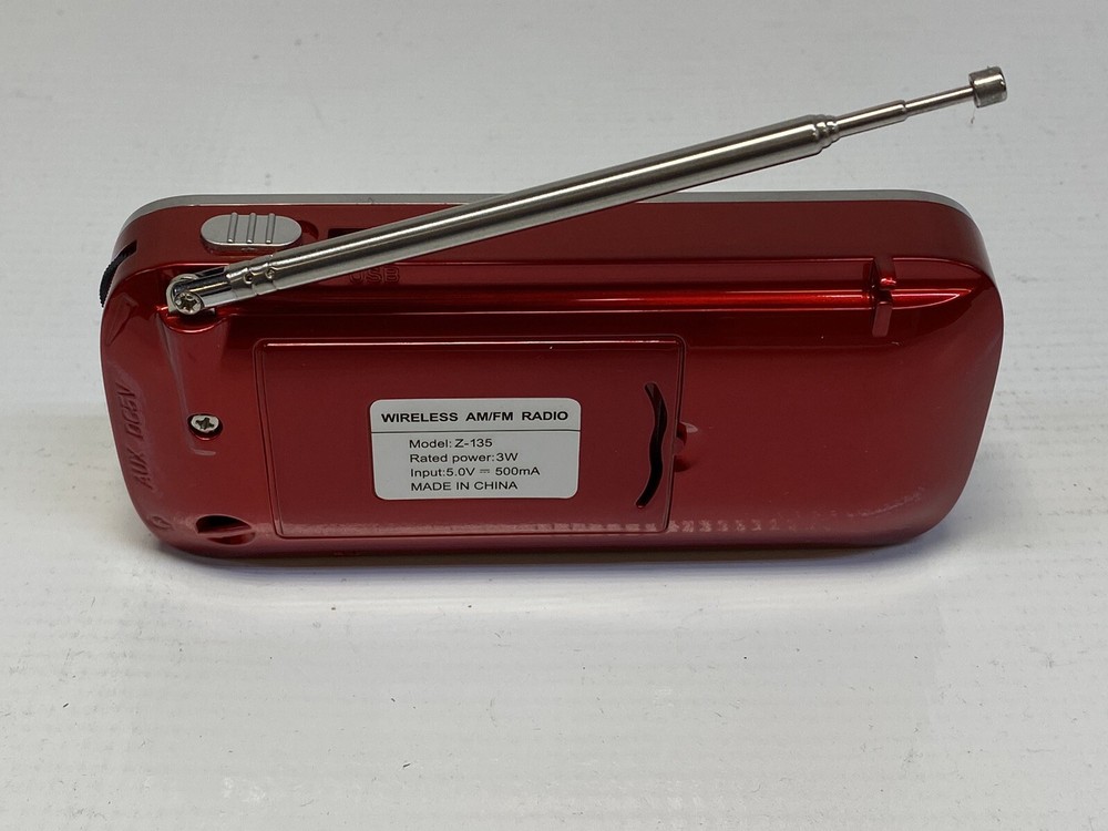 Sunflash Z-135 Multi-Functional Wireless Radio Speaker Bluetooth USB Red