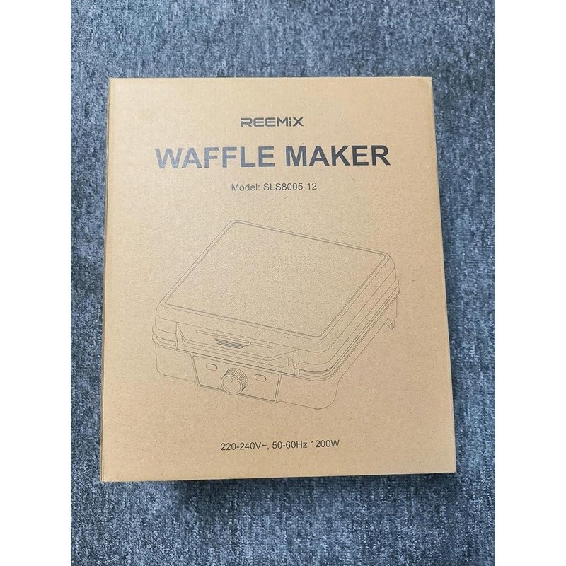 4 Slice Belgian Waffle Maker 1200W Nonstick Easy Clean Space Saving Design New