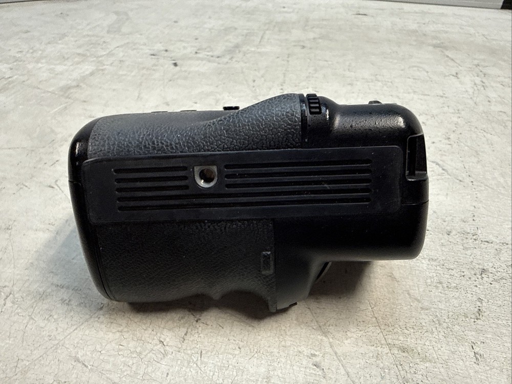 Sony VG-C77AM Vertical Battery Grip for Alpha