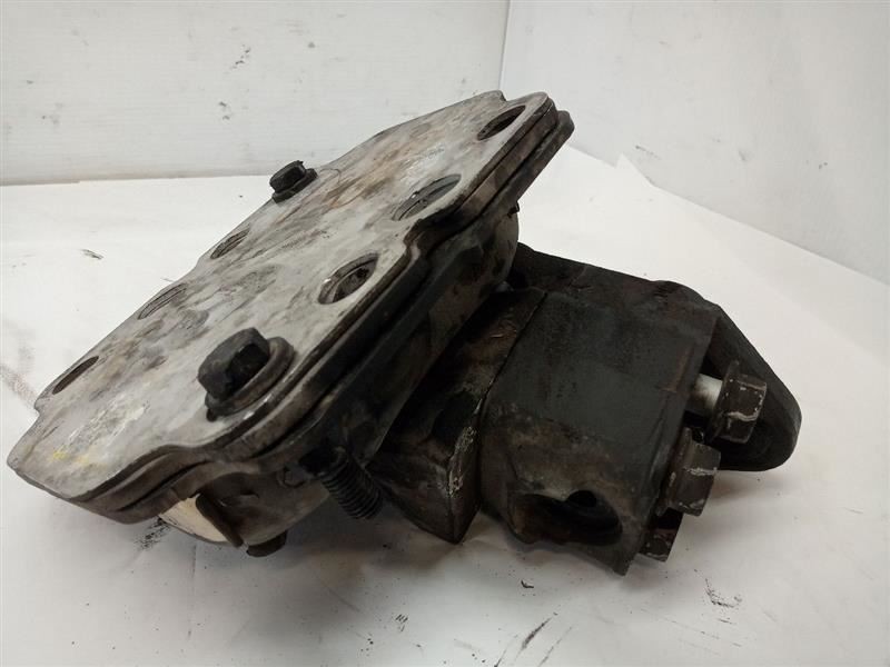 Kenworth MX13 Left Rear Engine Mounts, 167902 (9728054