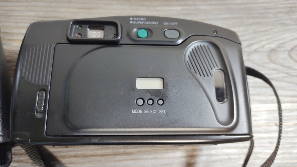 Samsung Maxima Zoom 105 35mm Point & Shoot Camera