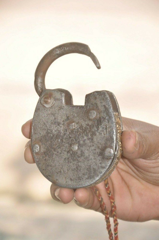 Vintage Iron Handcrafted Brass & Copper Fitted Engraved Solid Heavy Padlock